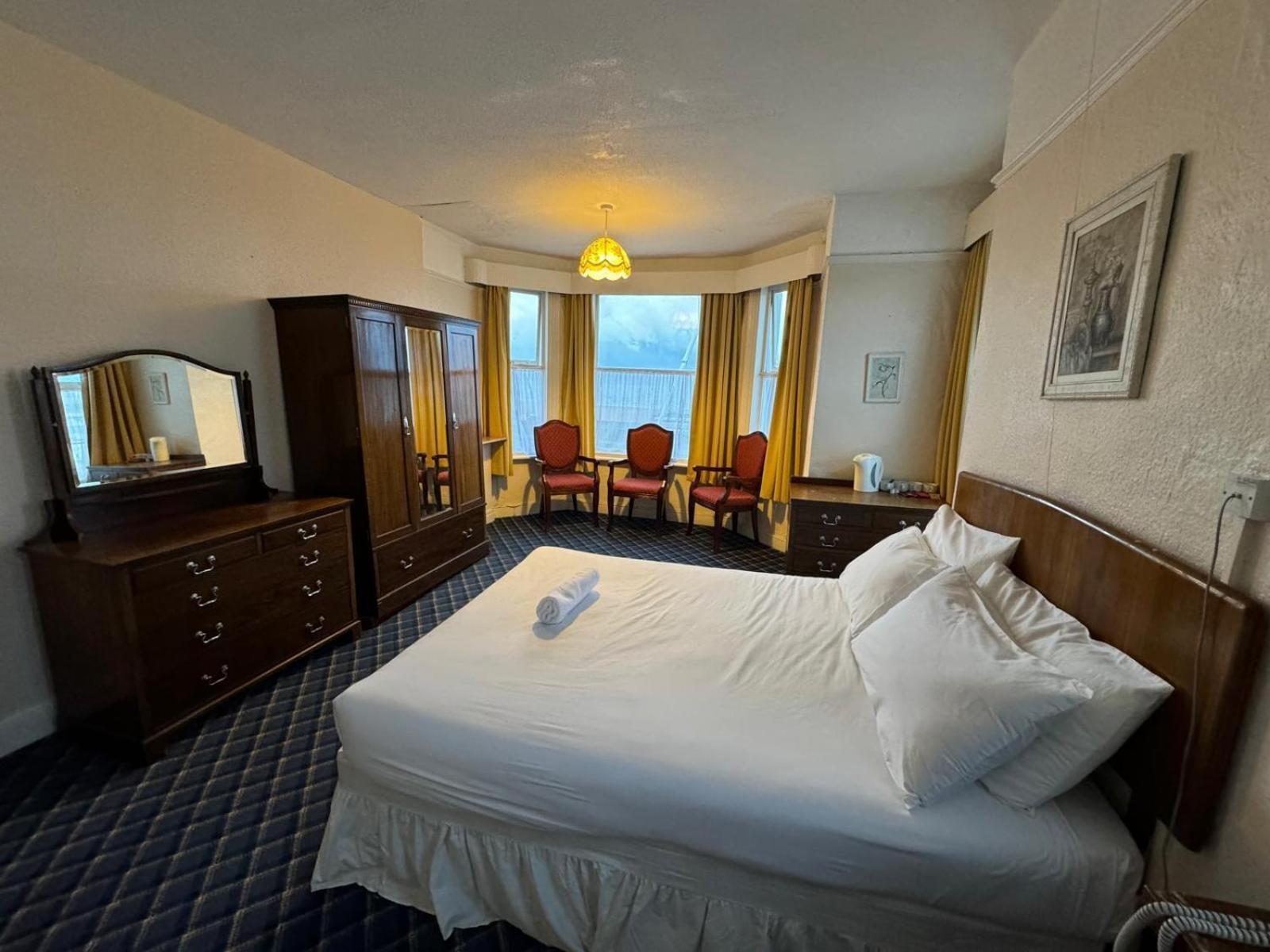 Royal Hotel Горад Грэйт Ярмут Екстериор снимка