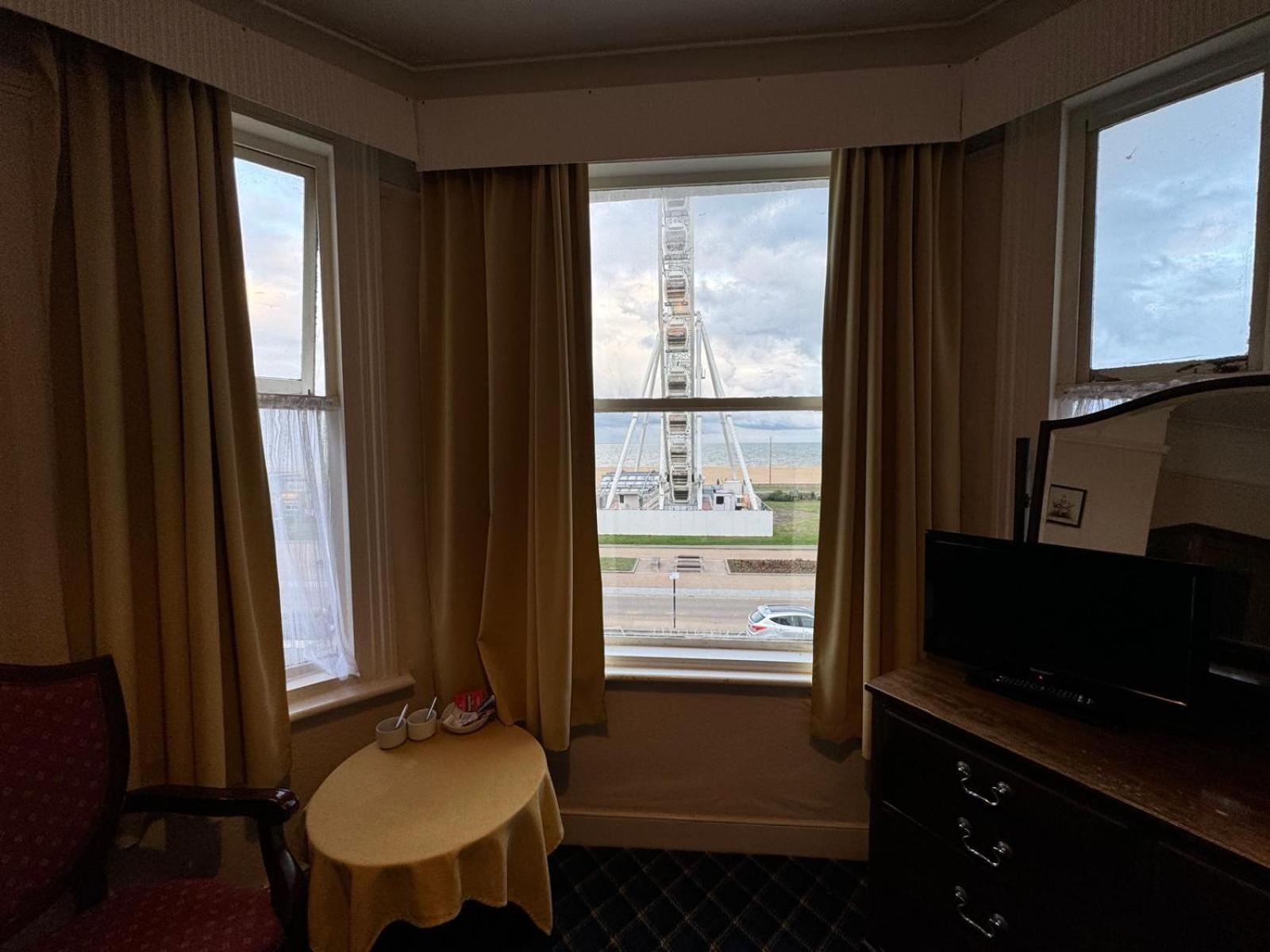 Royal Hotel Горад Грэйт Ярмут Екстериор снимка