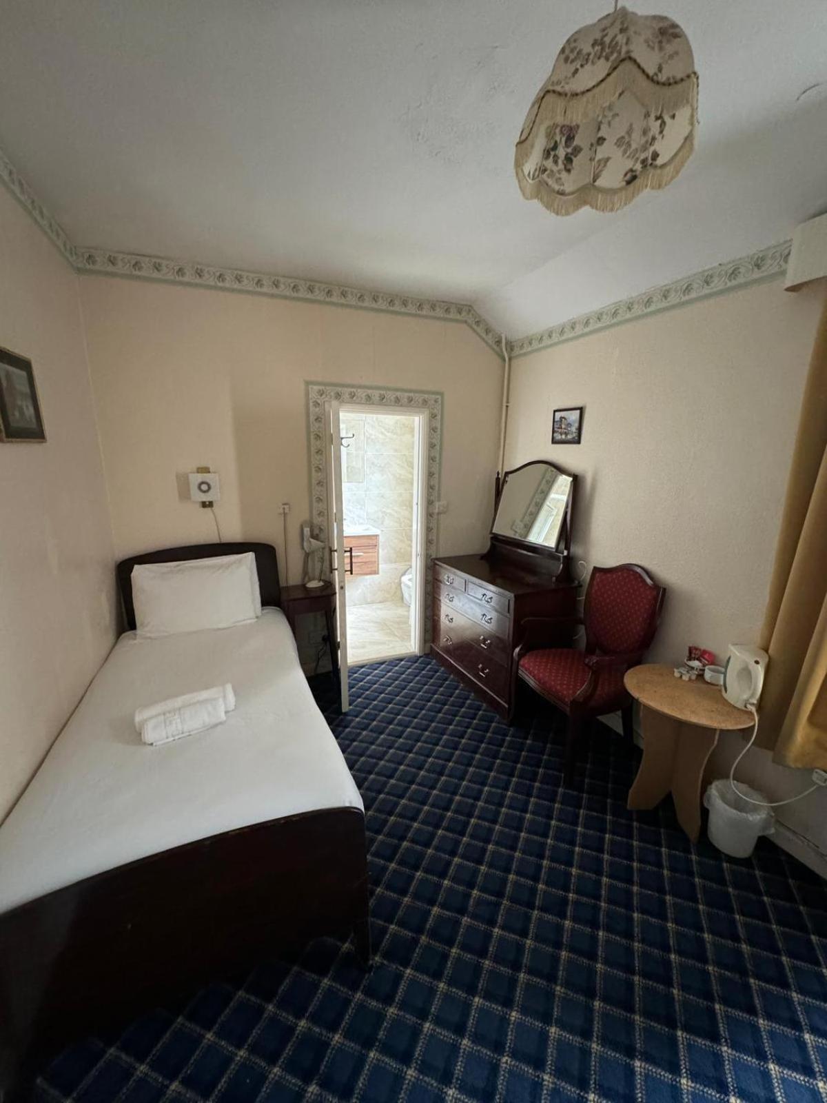 Royal Hotel Горад Грэйт Ярмут Стая снимка