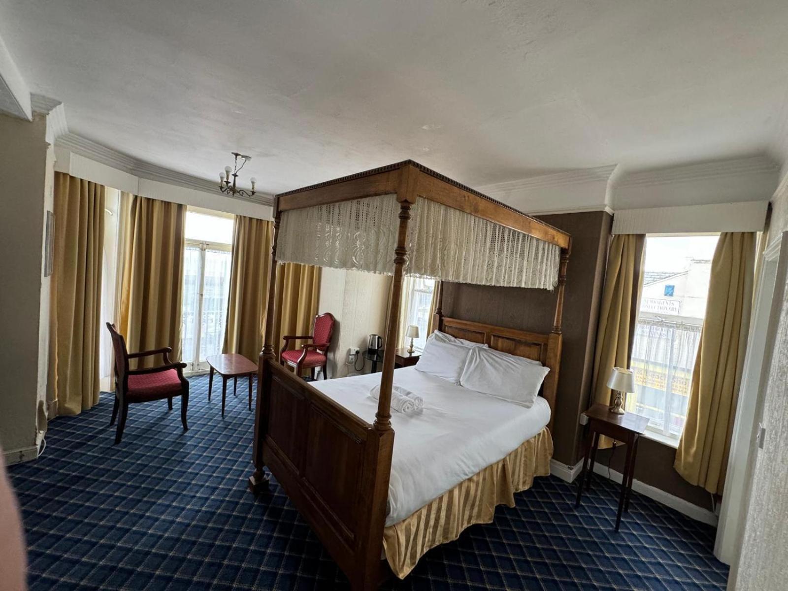 Royal Hotel Горад Грэйт Ярмут Стая снимка